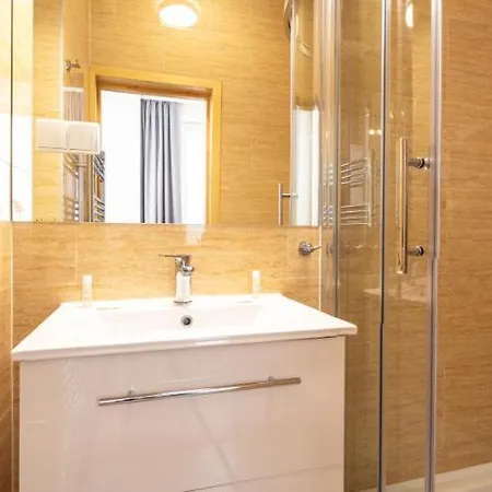 Granit Centrum 아파트 자코파네